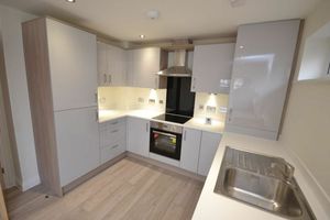 Kitchen- click for photo gallery